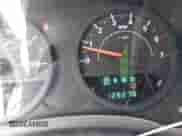 2008 Jeep Wrangler Unlimited X z VIN 1J4GA39188L518712, wystawiony jako IAAI lot #41993372 z przebiegiem 128 278 mil mil oraz . Historia ofert i sprzedaży dostępna na DreamBid. Obrazek 15.