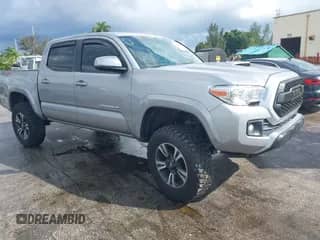 2017 Toyota Tacoma SR5 с VIN 5TFCZ5AN4HX073613, выставлен на аукционе IAAI как лот 43504411 с пробегом 139 950 миль миль и . История ставок и продаж доступна на DreamBid. Изображение 1.