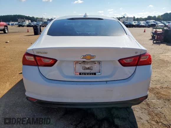 2017 Chevrolet Malibu LT z VIN 1G1ZE5ST8HF112284, wystawiony jako Copart lot #83865565 z przebiegiem 218 409 mil mil oraz Szkoda całkowita • Salvage title. Historia ofert i sprzedaży dostępna na DreamBid. Obrazek 6.
