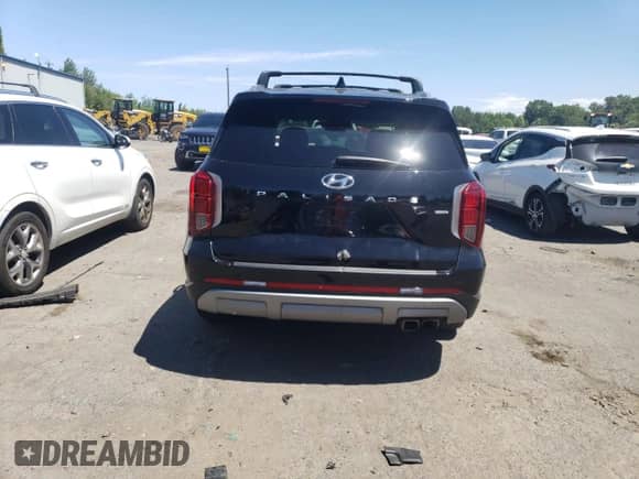 2023 Hyundai Palisade SEL с VIN KM8R2DGE3PU573273, выставлен на аукционе Copart как лот 63050405 с пробегом 25 642 миль миль и Списание • Salvage title. История ставок и продаж доступна на DreamBid. Изображение 6.