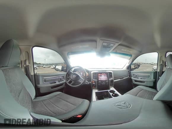 2014 Ram 1500 Big Horn z VIN 1C6RR7LT3ES427672, wystawiony jako Copart lot #70471025 z przebiegiem 105 409 mil mil oraz Szkoda całkowita • Salvage title. Historia ofert i sprzedaży dostępna na DreamBid. Obrazek 14.