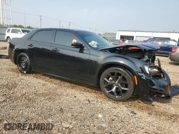 2022 Chrysler 300 Touring L с VIN 2C3CCADG1NH199276, выставлен на аукционе Copart как лот 67274035 с пробегом 15 997 миль миль и Списание • Salvage title. История ставок и продаж доступна на DreamBid. Изображение 4.