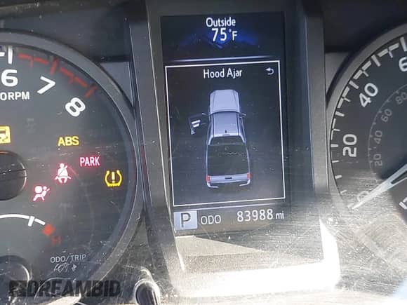 2017 Toyota Tacoma SR5 with VIN 3TMCZ5AN9HM089795, listed as a IAAI auction lot 43390094 with 83,988 mi miles and . Bid and sale history available at DreamBid. Image 16.