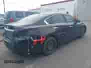 2015 Nissan Altima S z VIN 1N4AL3AP3FC457570, wystawiony jako IAAI lot #43128513 z przebiegiem 215 727 mil mil oraz . Historia ofert i sprzedaży dostępna na DreamBid. Obrazek 4.