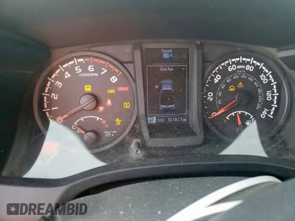 2019 Toyota Tacoma SR z VIN 5TFRX5GN9KX156923, wystawiony jako Copart lot #80000885 z przebiegiem 101 823 mil mil oraz Szkoda całkowita • Salvage title. Historia ofert i sprzedaży dostępna na DreamBid. Obrazek 9.