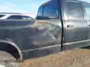 2003 Dodge 2500 ST z VIN 3D7KU28W23G734226, wystawiony jako IAAI lot #43507066 z przebiegiem 211 853 mil mil oraz . Historia ofert i sprzedaży dostępna na DreamBid. Obrazek 6.