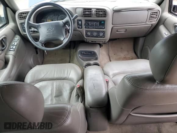 1998 Chevrolet Blazer LS with VIN 1GNCS13W2W2250714, listed as a Copart auction lot 86473604 with Not provided miles and Salvage title. Bid and sale history available at DreamBid. Image 8.