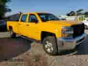 2017 Chevrolet Silverado 2500HD Work Truck z VIN 1GC1CUEG0HF179576, wystawiony jako Copart lot #67598644 z przebiegiem 185 628 mil mil oraz Czysty tytuł • Clean title. Historia ofert i sprzedaży dostępna na DreamBid. Obrazek 4.