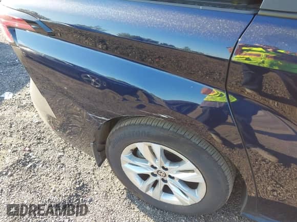 2025 Toyota Sienna Limited с VIN 5TDZSKFC1SS172228, выставлен на аукционе IAAI как лот 42951101 с пробегом 10 641 миль миль и . История ставок и продаж доступна на DreamBid. Изображение 18.