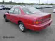 1994 Toyota Camry LE z VIN JT2SK12E2R0235510, wystawiony jako IAAI lot #43220281 z przebiegiem 201 676 mil mil oraz . Historia ofert i sprzedaży dostępna na DreamBid. Obrazek 3.