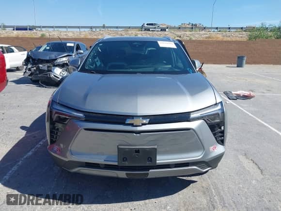 2024 Chevrolet Blazer EV eAWD LT с VIN 3GNKDBRJXRS266496, выставлен на аукционе IAAI как лот 42939589 с пробегом 9 497 миль миль и . История ставок и продаж доступна на DreamBid. Изображение 12.