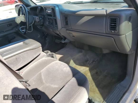 2006 GMC Sierra 1500 SLE1 z VIN 1GTEK19B86Z287599, wystawiony jako Copart lot #65679115 z przebiegiem 268 037 mil mil oraz Szkoda całkowita • Salvage title. Historia ofert i sprzedaży dostępna na DreamBid. Obrazek 8.