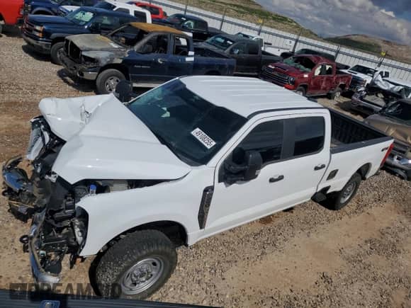 2024 Ford F-250 XL с VIN 1FT7W2BA2RED32472, выставлен на аукционе Copart как лот 49108255 с пробегом 15 826 миль миль и Списание • Salvage title. История ставок и продаж доступна на DreamBid. Изображение 1.