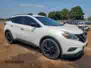 2018 Nissan Murano SL z VIN 5N1AZ2MG7JN113554, wystawiony jako Copart lot #70699915 z przebiegiem 124 778 mil mil oraz Szkoda całkowita • Salvage title. Historia ofert i sprzedaży dostępna na DreamBid. Obrazek 4.