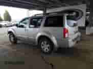 2005 Nissan Pathfinder SE z VIN 5N1AR18W45C772799, wystawiony jako Copart lot #81692455 z przebiegiem 210 009 mil mil oraz Szkoda całkowita • Salvage title. Historia ofert i sprzedaży dostępna na DreamBid. Obrazek 2.