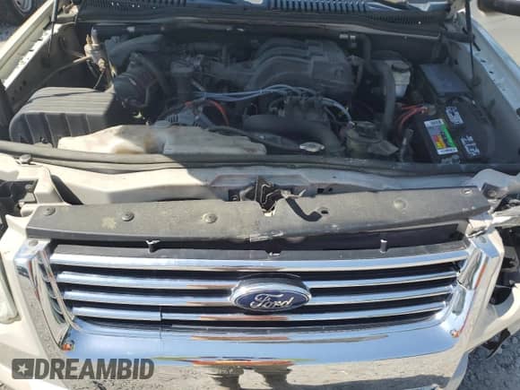 2006 Ford Explorer Limited z VIN 1FMEU65E66ZA27964, wystawiony jako Copart lot #53684965 z przebiegiem 160 273 mil mil oraz Szkoda całkowita • Salvage title. Historia ofert i sprzedaży dostępna na DreamBid. Obrazek 12.