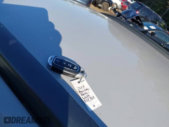 2023 Hyundai Kona SEL с VIN KM8K6CAB9PU022733, выставлен на аукционе IAAI как лот 43194536 с пробегом Не указан миль и . История ставок и продаж доступна на DreamBid. Изображение 11.