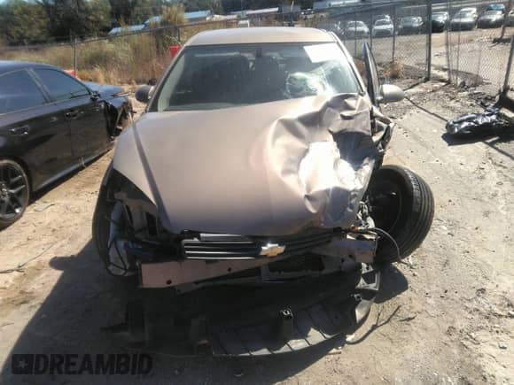 2006 Chevrolet Impala LT 3.5L z VIN 2G1WT55K369435322, wystawiony jako IAAI lot #43457932 z przebiegiem 160 747 mil mil oraz . Historia ofert i sprzedaży dostępna na DreamBid. Obrazek 12.