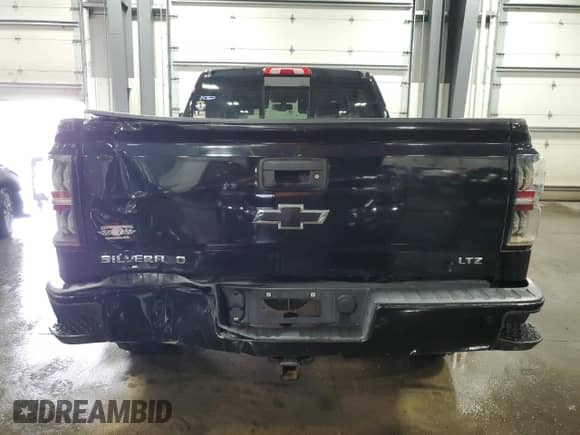 2015 Chevrolet Silverado 1500 LTZ z VIN 3GCUKSEC4FG408239, wystawiony jako Copart lot #81614235 z przebiegiem 174 511 mil mil oraz Szkoda całkowita • Salvage title. Historia ofert i sprzedaży dostępna na DreamBid. Obrazek 6.