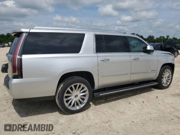 2020 Cadillac Escalade ESV Premium Luxury с VIN 1GYS4JKJ9LR283288, выставлен на аукционе Copart как лот 60517225 с пробегом 52 370 миль миль и Списание • Salvage title. История ставок и продаж доступна на DreamBid. Изображение 3.
