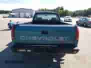 1997 Chevrolet Silverado 1500 z VIN 1GCEC14W3VZ143190, wystawiony jako Copart lot #69785964 z przebiegiem 140 361 mil mil oraz Czysty tytuł • Clean title. Historia ofert i sprzedaży dostępna na DreamBid. Obrazek 6.