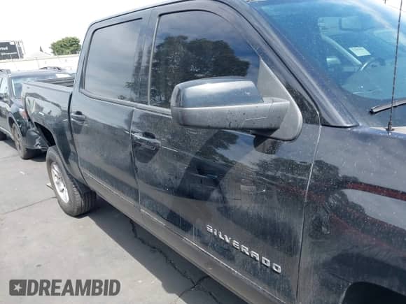 2017 Chevrolet Silverado 1500 LT с VIN 3GCPCREC3HG119634, выставлен на аукционе IAAI как лот 43253768 с пробегом 127 761 миль миль и . История ставок и продаж доступна на DreamBid. Изображение 14.