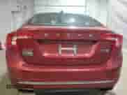 2017 Volvo S60 Inscription с VIN LYV402TK3HB155120, выставлен на аукционе Copart как лот 69570635 с пробегом Не указан миль и Списание • Salvage title. История ставок и продаж доступна на DreamBid. Изображение 6.