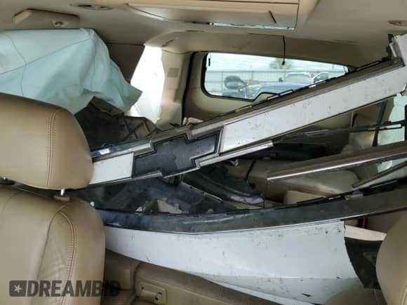 2010 Chevrolet Tahoe LT with VIN 1GNUKBE07AR189668, listed as a Copart auction lot 83973225 with Not provided miles and Salvage title. Bid and sale history available at DreamBid. Image 10.