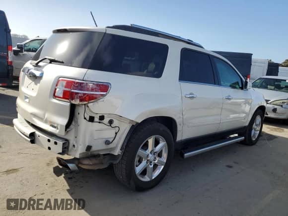 2008 Saturn Outlook XR with VIN 5GZEV33738J113205, listed as a Copart auction lot 45347205 with 168,138 mi miles and Non repairable. Bid and sale history available at DreamBid. Image 3.