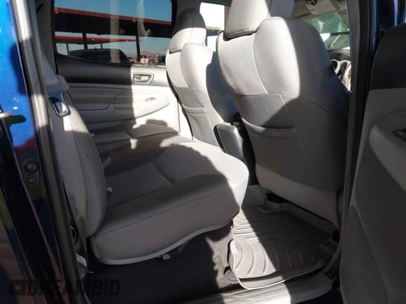 2013 Toyota Tacoma PreRunner with VIN 3TMKU4HN6DM038078, listed as a IAAI auction lot 41397637 with 109,017 mi miles and . Bid and sale history available at DreamBid. Image 8.