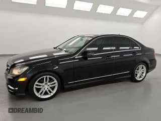 2014 Mercedes-Benz C 250 Sport с VIN WDDGF4HB4EG210504, выставлен на аукционе Copart как лот 70962555 с пробегом 127 029 миль миль и Чистый • Clean title. История ставок и продаж доступна на DreamBid. Изображение 1.