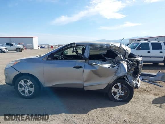 2013 Hyundai Tucson GL с VIN KM8JT3AB7DU588924, выставлен на аукционе IAAI как лот 43412600 с пробегом 107 843 миль миль и . История ставок и продаж доступна на DreamBid. Изображение 14.