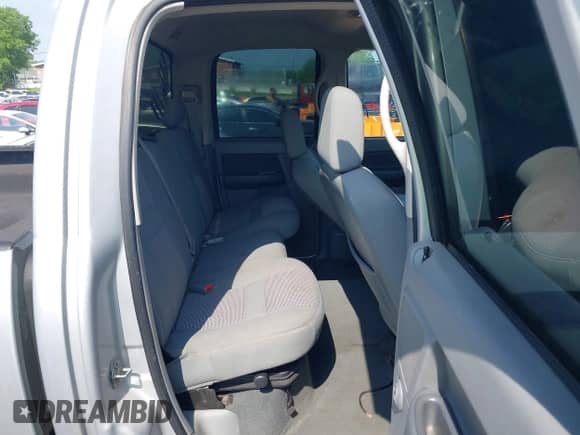 2007 Dodge 2500 SLT с VIN 1D7KS28A17J582602, выставлен на аукционе IAAI как лот 42087956 с пробегом 255 630 миль миль и . История ставок и продаж доступна на DreamBid. Изображение 8.