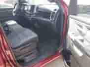 2022 Ram 1500 Big Horn z VIN 1C6RRFFG7NN339411, wystawiony jako IAAI lot #43089139 z przebiegiem 51 918 mil mil oraz . Historia ofert i sprzedaży dostępna na DreamBid. Obrazek 5.