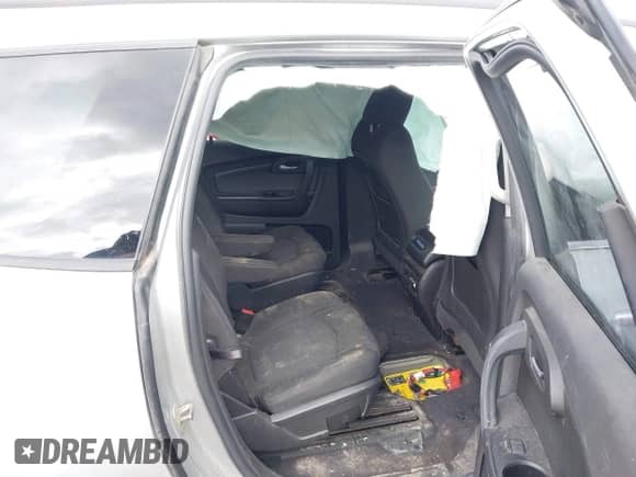 2011 Chevrolet Traverse 2LT with VIN 1GNKVJED8BJ322479, listed as a IAAI auction lot 43099790 with Not provided miles and . Bid and sale history available at DreamBid. Image 8.