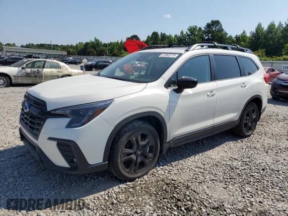 2025 Subaru Ascent Onyx Edition Touring with VIN 4S4WMAWD4S3411218, listed as a Copart auction lot 61982275 with 4,296 mi miles and Salvage title. Bid and sale history available at DreamBid. Image 1.