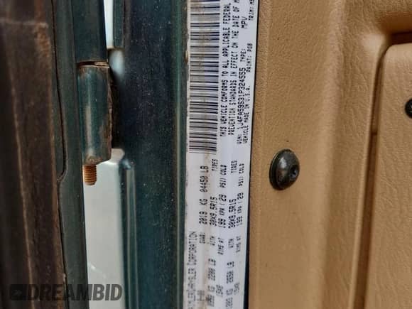 2001 Jeep Wrangler Sahara с VIN 1J4FA59S31P324555, выставлен на аукционе Copart как лот 84462425 с пробегом 137 096 миль миль и Чистый • Clean title. История ставок и продаж доступна на DreamBid. Изображение 12.