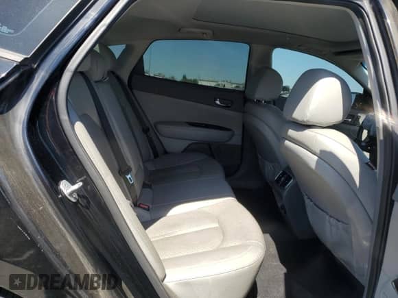 2016 Kia Optima EX с VIN 5XXGU4L34GG057892, выставлен на аукционе Copart как лот 63485165 с пробегом 135 223 миль миль и Списание • Salvage title. История ставок и продаж доступна на DreamBid. Изображение 10.