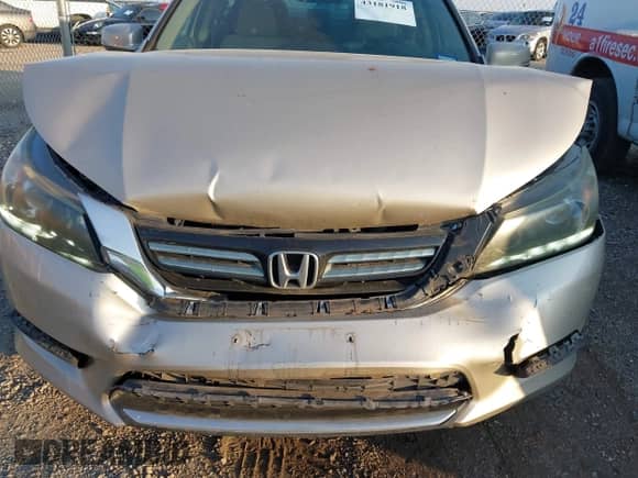 2014 Honda Accord with VIN 1HGCR6F33EA002772, listed as a IAAI auction lot 43181918 with 161,576 mi miles and . Bid and sale history available at DreamBid. Image 6.