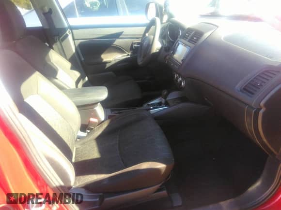 2021 Mitsubishi Outlander ES with VIN JA4APUAU1MU021795, listed as a IAAI auction lot 41149398 with 114,792 mi miles and . Bid and sale history available at DreamBid. Image 5.