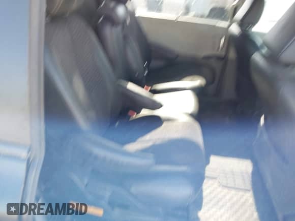 2011 Toyota Sienna SE с VIN 5TDXK3DC0BS045860, выставлен на аукционе IAAI как лот 42120173 с пробегом 285 091 миль миль и . История ставок и продаж доступна на DreamBid. Изображение 8.
