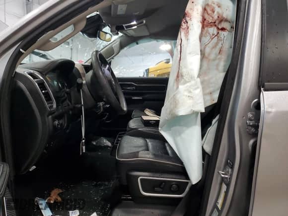 2022 Ram 1500 Laramie с VIN 1C6SRFJTXNN455577, выставлен на аукционе Copart как лот 90693775 с пробегом 27 651 миль миль и Списание • Salvage title. История ставок и продаж доступна на DreamBid. Изображение 7.