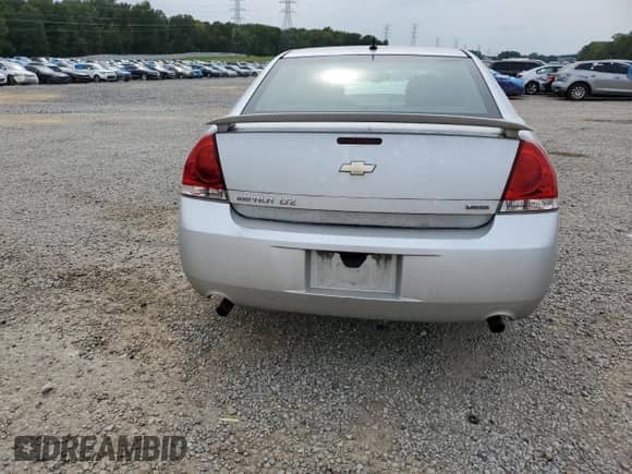 2014 Chevrolet Impala LTZ with VIN 2G1WC5E32E1100509, listed as a Copart auction lot 71721265 with 256,936 mi miles and Clean title. Bid and sale history available at DreamBid. Image 6.
