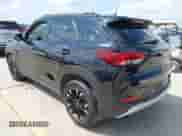 2023 Chevrolet TrailBlazer LT с VIN KL79MPS27PB081108, выставлен на аукционе IAAI как лот 42415511 с пробегом 19 758 миль миль и . История ставок и продаж доступна на DreamBid. Изображение 3.