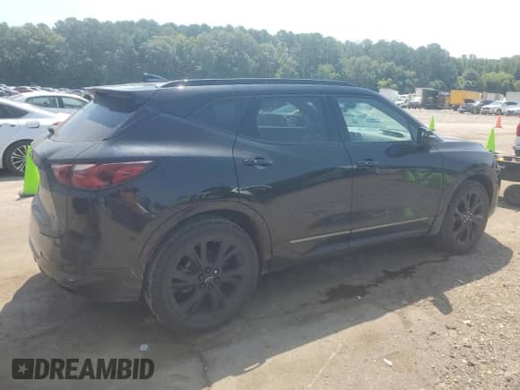 2021 Chevrolet Blazer RS z VIN 3GNKBKRS1MS519616, wystawiony jako Copart lot #63758905 z przebiegiem 85 536 mil mil oraz Szkoda całkowita • Salvage title. Historia ofert i sprzedaży dostępna na DreamBid. Obrazek 3.