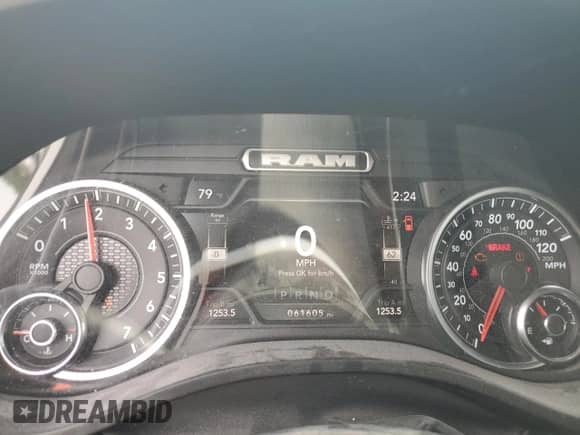 2022 Ram 1500 Big Horn с VIN 1C6RREFG2NN227853, выставлен на аукционе Copart как лот 54962724 с пробегом 61 605 миль миль и Списание • Salvage title. История ставок и продаж доступна на DreamBid. Изображение 9.