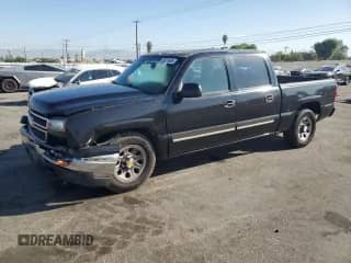 2007 Chevrolet Silverado 1500 LS с VIN 2GCEC13V171154581, выставлен на аукционе Copart как лот 69521865 с пробегом Не указан миль и Списание • Salvage title. История ставок и продаж доступна на DreamBid. Изображение 1.