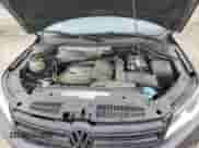 2016 Volkswagen Tiguan S с VIN WVGAV7AX3GW536745, выставлен на аукционе Copart как лот 80681695 с пробегом 134 728 миль миль и Чистый • Clean title. История ставок и продаж доступна на DreamBid. Изображение 11.