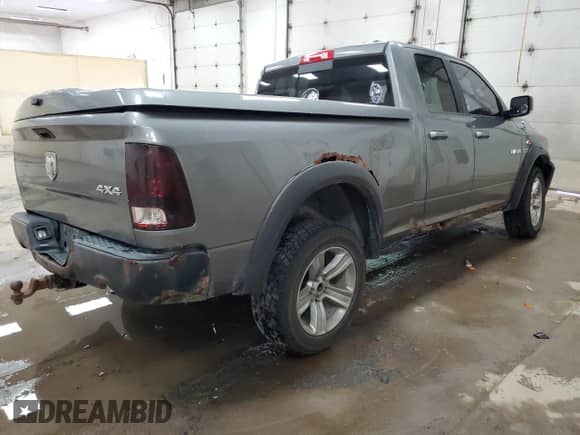 2009 Dodge 1500 Sport with VIN 1D3HV18T09S708377, listed as a Copart auction lot 68436845 with 224,392 mi miles and Clean title. Bid and sale history available at DreamBid. Image 3.