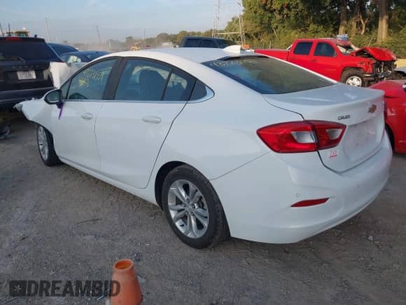 2019 Chevrolet Cruze LT with VIN 1G1BE5SM0K7113537, listed as a IAAI auction lot 43223059 with 29,732 mi miles and . Bid and sale history available at DreamBid. Image 3.